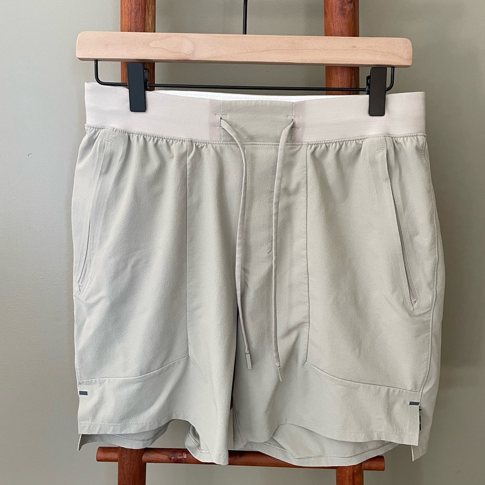 Lululemon Men’s License to Train 7” Short, Medium